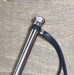 Стек с металлической ручкой, модель 2