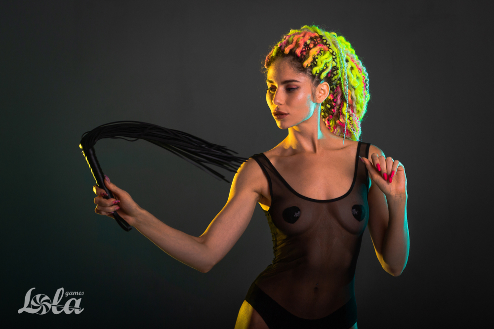 Плеть Party Hard Delight